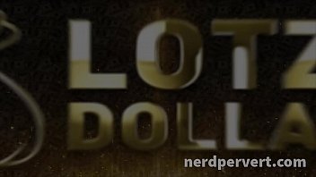 Preview 1 of Sunny Legan - Busty Milf Vickie Powell Hot Blowjob