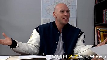 Preview 1 of Sexy Hard Mom - Big Tits at - Sexy (Lela Star) gets fucked after class - Brazzers