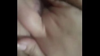 Preview 2 of Bf Gfxxxx - sticking my fingers in my virgin vagina