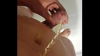 Preview 3 of Xxnxx Com Videos - Pissender junger Mann