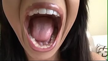 Preview 1 of Filme Storiy Sisters - Halie James