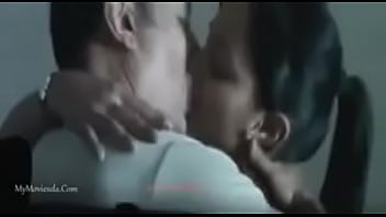Preview 1 of Sofiya Games - viswaroopam deleted scene hot 18