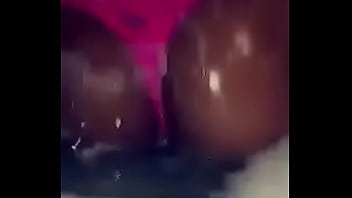 Preview 2 of Yuvan - Twerkin