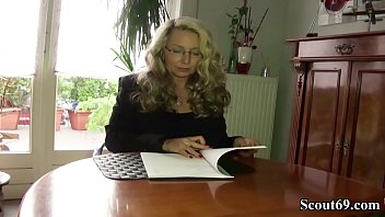 Preview 1 of Tubezx Anal - DEUTSCHE MILF MIT MEGA TITTEN wird vom Nachbarn gefickt