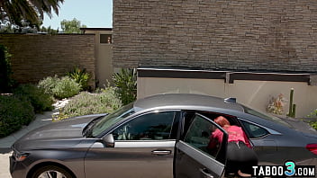 Preview 1 of 30 Dakik - Red BBW MILF stepmom Lauren Phillips taking taboo ride on stepsons big dick