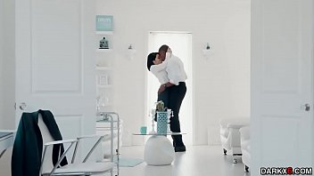 Preview 1 of Miranda Cosgrove Vagina - Isiah Maxwell plowing Rina Irish&#039_s wide spread flower!