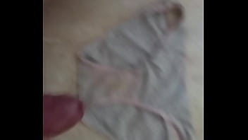 Preview 1 of Ferpect Boobs - corrida en las bragas de mi vecina 2 (h&uacute_medas y muy olorosas)