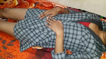 Preview 1 of Tichr And Boys Xxx Pirn Vedio - लाइब्रेरियन लडकी को दोस्त बनाया और फिर