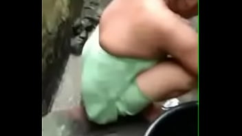 Preview 4 of Club Sexe - Bhabhi bathing video