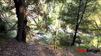 Preview 1 of Video Bokep Garap Istri Orang - step Dad fucks young daughter while hiking in the jungle