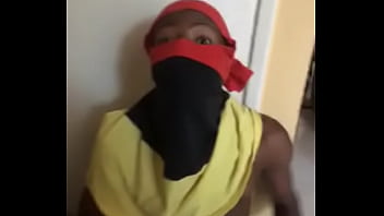 Preview 3 of Desi Little Gir - Suposto v&iacute_deo da m&atilde_e do SCREAM me dando o &acirc_nus . Deu ou n&atilde_o deu?