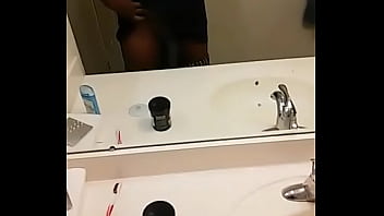 Preview 2 of Porn Jessy Dubai - Nate