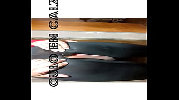 Preview 3 of Xx Hd Vid - culo en calza con juguete en la cola