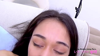 Preview 4 of 2gp Video Xnxx - Teen 18yo fucked in the ass by agent at casting
