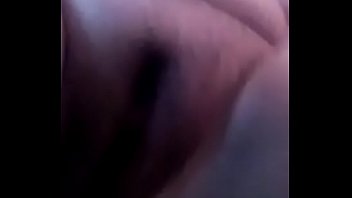 Preview 3 of Lesbians Sed - Me penetr&oacute_ algo en mi vagina