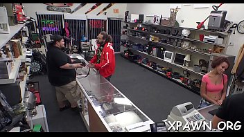 Preview 2 of Sinhalsex Com - Gal gets an suggest to have some sex in shop and she takes it
