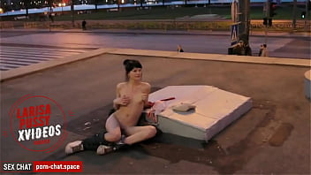 Preview 2 of Telugu Sex 2018 - Naked Russian girl in the center of Moscow / Putin&#039_s Russia