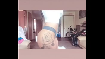 Preview 4 of Six Videos New - Chica sexy bailando en tanga