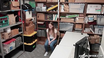 Preview 2 of Boggll Sex - LP Officer settle the score of shoplyfter with his cock!