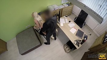 Preview 3 of Sakcyxxxx - LOAN4K. Negociando con la due&ntilde_a de la tienda de lencer&iacute_a desnuda