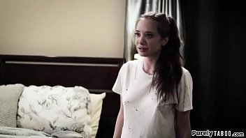 Preview 1 of Hope Daylee Webcam - Gia Paige into sex with two and gags and is dped