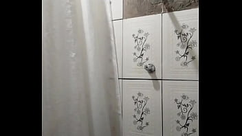 Preview 1 of Oddafrica Documentaries - VAZOU NA NET TIH DJC DANDO UM TRATO NO TODDYTTO PRA PREPARAR ELE PRA BRINCAR