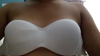 Preview 1 of Lisa Ann Mum - Mi novia ense&ntilde_ando tetas