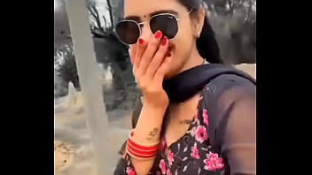 Preview 4 of Ekasiwap Sex - Deshi bhabhi milk up down