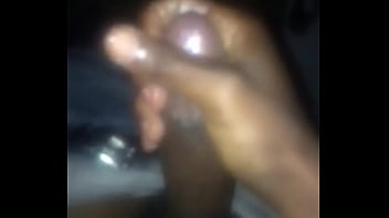 Preview 1 of Goz Ndo No Cu Da Negona - Stroking my dick late night