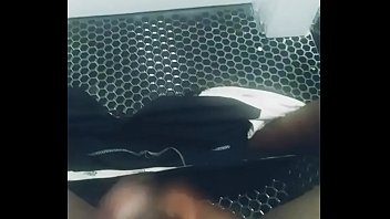 Preview 3 of Brazzress Mom - Session1