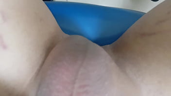 Preview 2 of My Mom Sexsy - 無毛屌