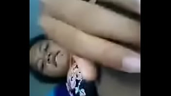 Preview 3 of Muslim Sister - big boobs girl having fun 9 9 4 4 5 1 1 3 5 0