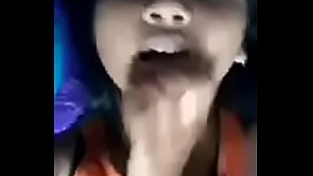 Preview 1 of Muslim Sister - big boobs girl having fun 9 9 4 4 5 1 1 3 5 0