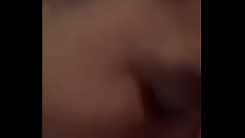 Preview 3 of Super Curvy Busty Latina - GAROTO CHUPADOR