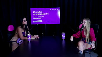 Preview 2 of Www Xxx New Video Big 2018 - Loira mostra seus peitos depois de falar que come&ccedil_ou na m&uacute_sica,  fez figura&ccedil_&otilde_es no SBT para o Silvio Santos,  e n&atilde_o gosta de apanhar - Marangoni (SHEER/RED)