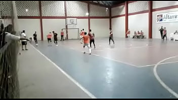 Preview 4 of Cum Fadt - caneta por de baixo do periquito do jogador -jogos internos