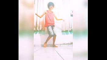 Preview 1 of Black Shaved Bussy - tesuda embrazando no despacito 2 gostoso