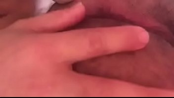 Preview 4 of Viry Young Tini Tine - Beso negro