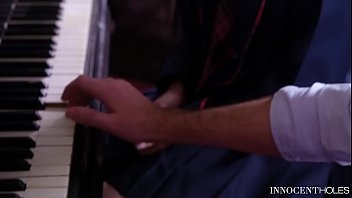 Preview 1 of Vif Hand - Innocent Mia Evans gets her shaved pink fucked by piano teacher
