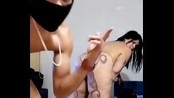 Preview 1 of Pronbitter Video - Me trago una polla grande y gruesa y me la meto yo solita por el culo mientras me dan tussi luego de tener un tras camara con el mani&aacute_tico anal europan latina y colombia en combinaci&oacute_n vene