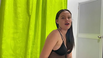 Preview 1 of Boys Xxx Video - Mi hermanastra me modela sus calzones nuevos,  los exhibe muy sexy hasta hacer que me ponga cachondo. HIHG