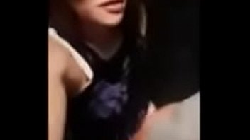 Preview 4 of Jafan Momoka Nishina - Pegada trans no banheiro. Cara de sorte