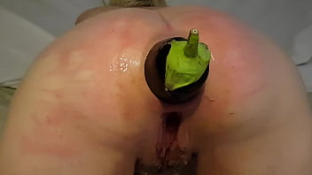 Preview 2 of Bangladesh Xvxxporn - Huge veg insertion in teen bbw ass