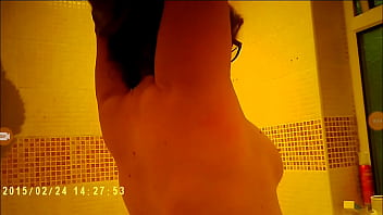 Preview 1 of Black Cubby Girl - Spionata la baie  4