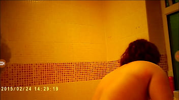Preview 4 of Black Cubby Girl - Spionata la baie  4