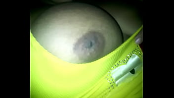 Preview 2 of Black Melanesian Fucks - Las tetas de mi negra