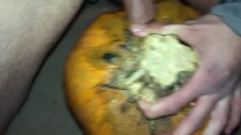 Preview 1 of Nudes Sex - Me fucking a rotting pumpkin pt2