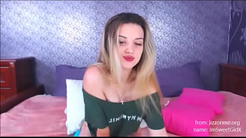 Preview 3 of Xxxyedio - Amateur blonde webcam teasing