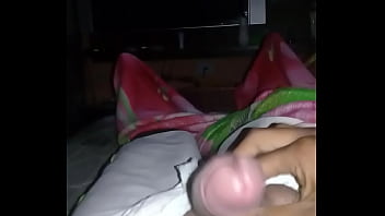 Preview 1 of Mahek Malik Pakistani Lady Boy - Acordando querendo foder