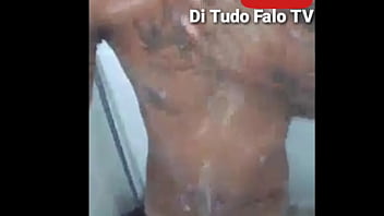 Preview 3 of Sunny Leone Raping Sexeis - Neg&atilde_o gostoso do pauz&atilde_o (Di Tudo Falo TV)